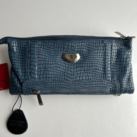 NWT Ugo Santini Leather Crossbody/Shoulder Bag, Clutch in Blue - Picture 4 of 12
